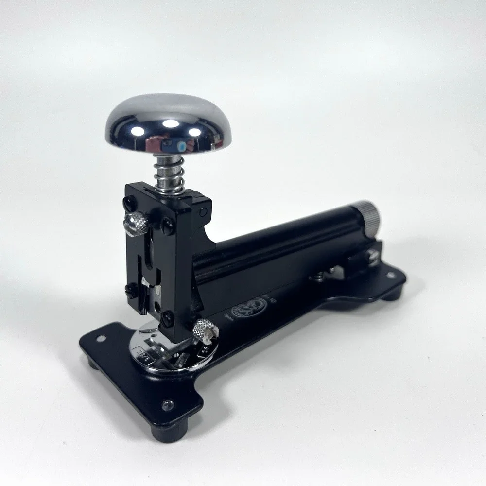 El Casco M-10CN Stapler Black & Chrome Luxury Desk Stapler Made‎ in Spain